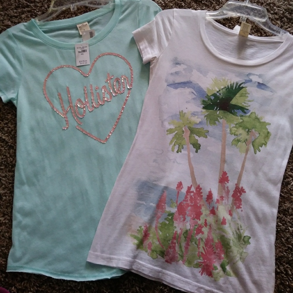 Hollister T-shirts